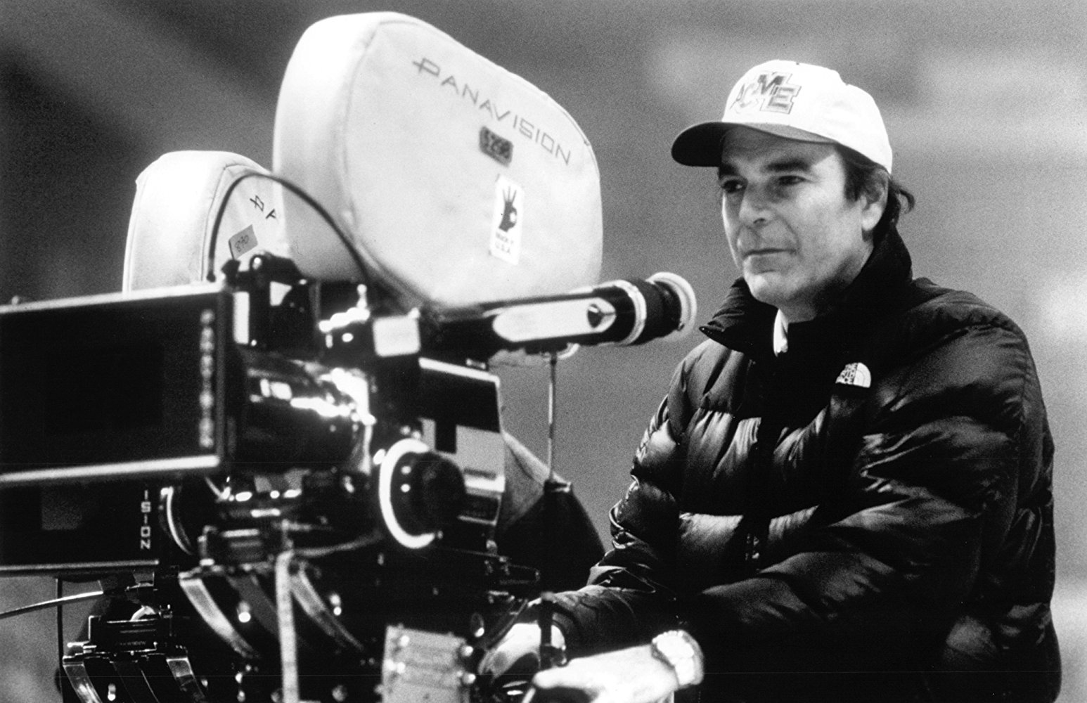 MV5BMjEyMjg3MjA2OF5BMl5BanBnXkFtZTcwMzcyNDAxMw@@._V1_SY1000_CR0,0,1546,1000_AL_