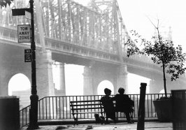 manhattan-1979-005-woody-allen-diane-keaton-silhouette-bridge