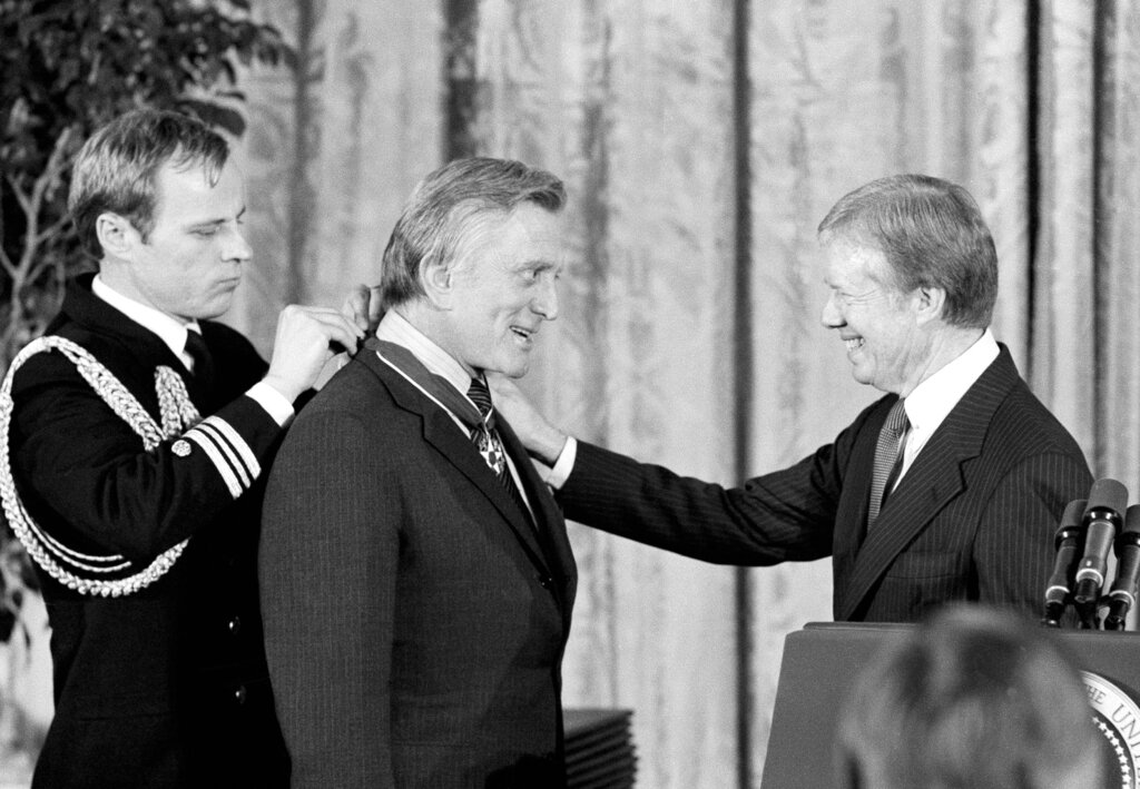 Jimmy Carter, Kirk Douglas