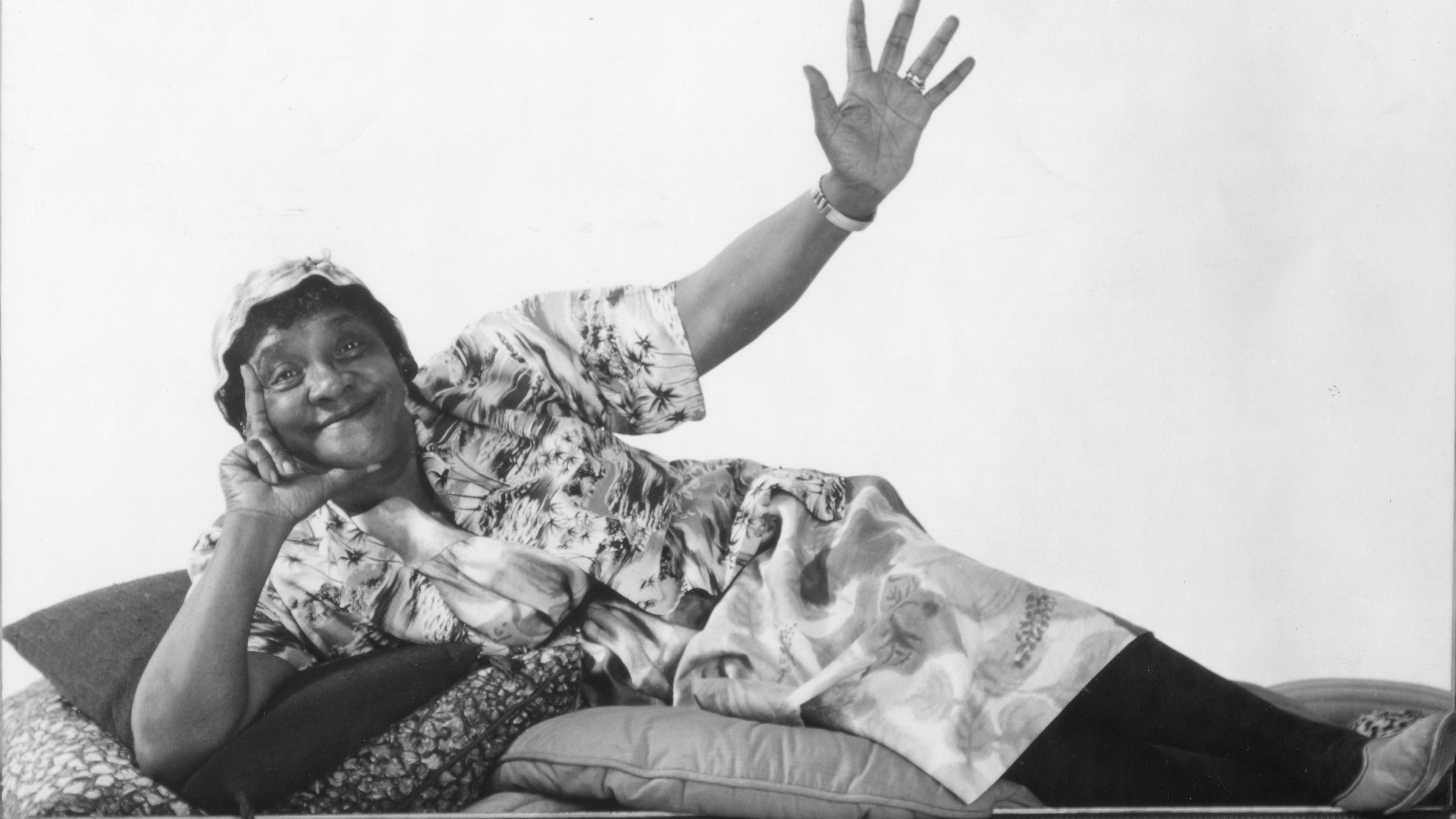 Female Stand-Up Comics (Back When It Was A Male Profession) – Ticket 2 Ride