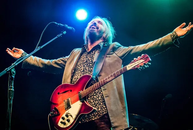 Tom Petty and the Heartbreakers, Radio Transmissions (album&nbsp;review)